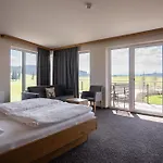Отель Weitblick Allgaeu