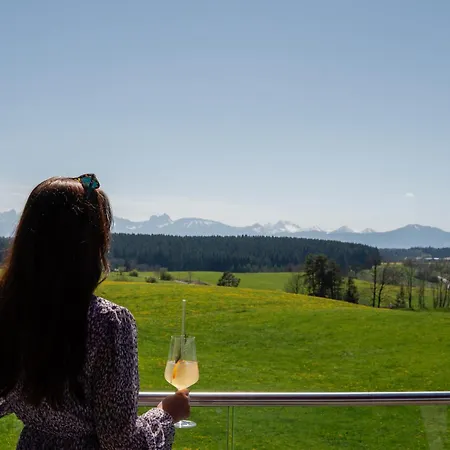 فندق Weitblick Allgaeu 4*